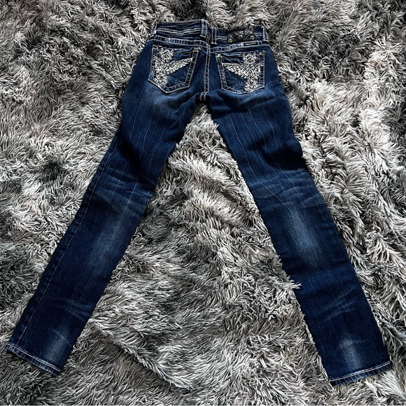 Miss Me Big Stitch Skinny Jeans Feather Pockets Women’s Size 27 Excellent Cond. - Picture 9 of 13